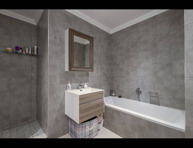 3 BEDROOM TOWNHOUSE FOR SALE IN KINDLEWOOD ESTATE